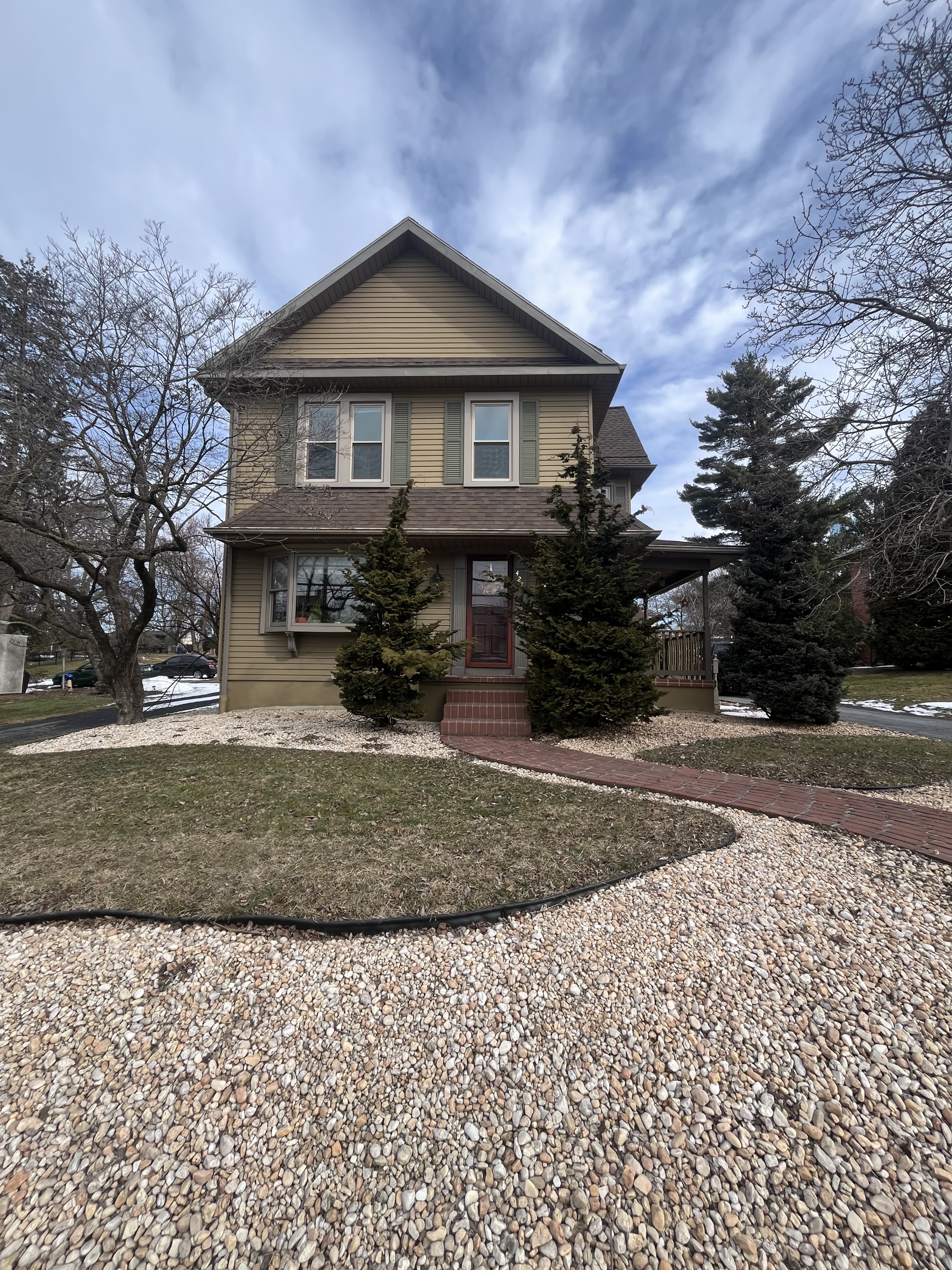 4276 Division Highway