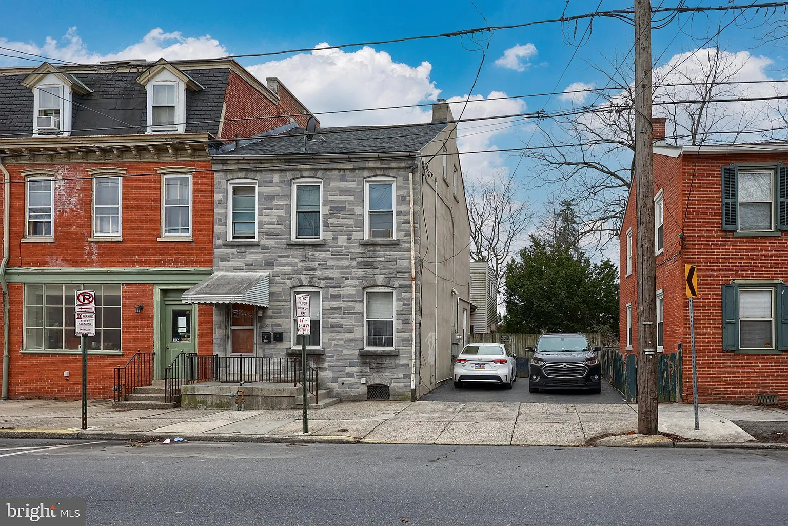 Property thumbnail image