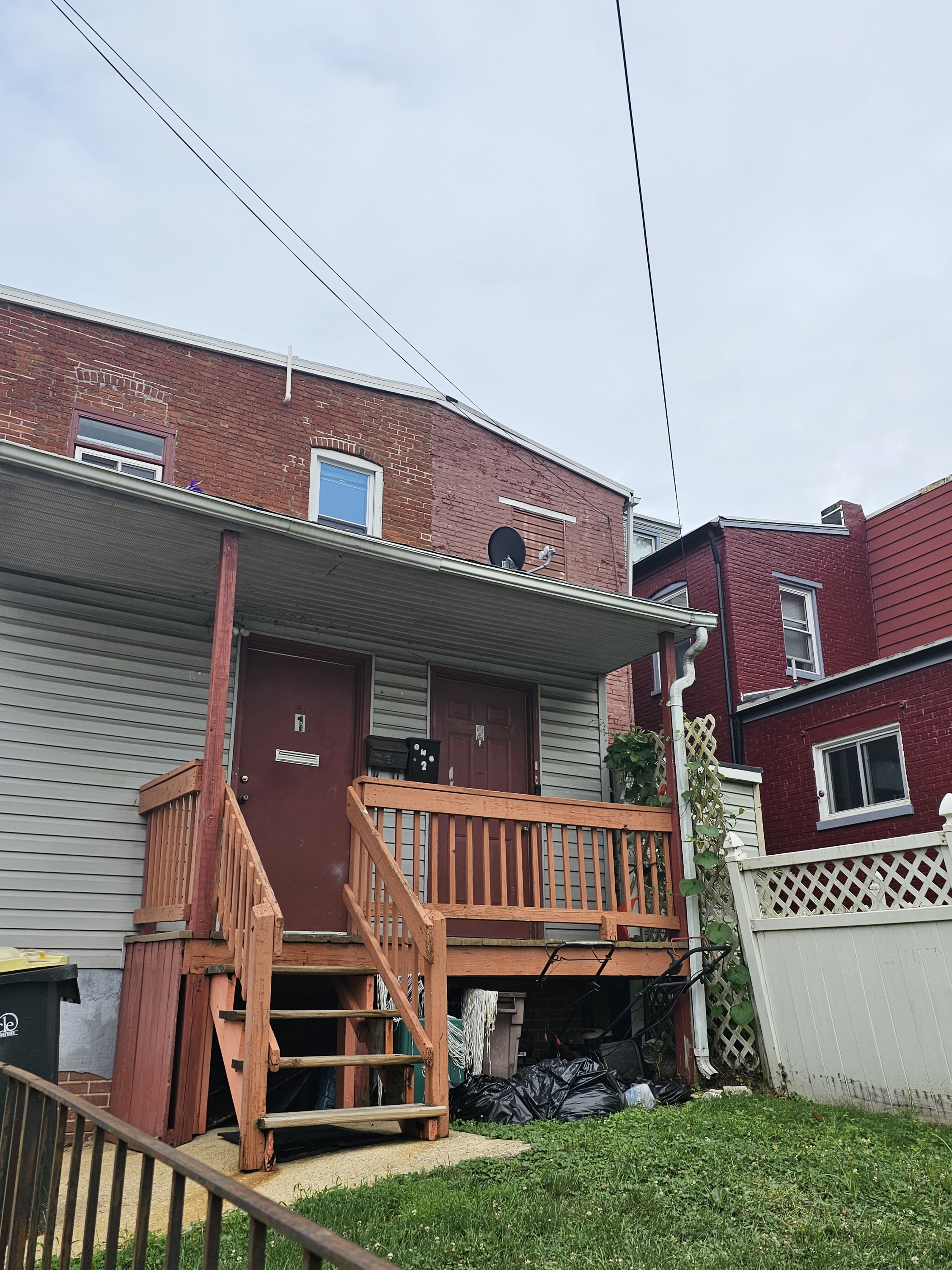 502 S Prince St APT 2 rear - 1