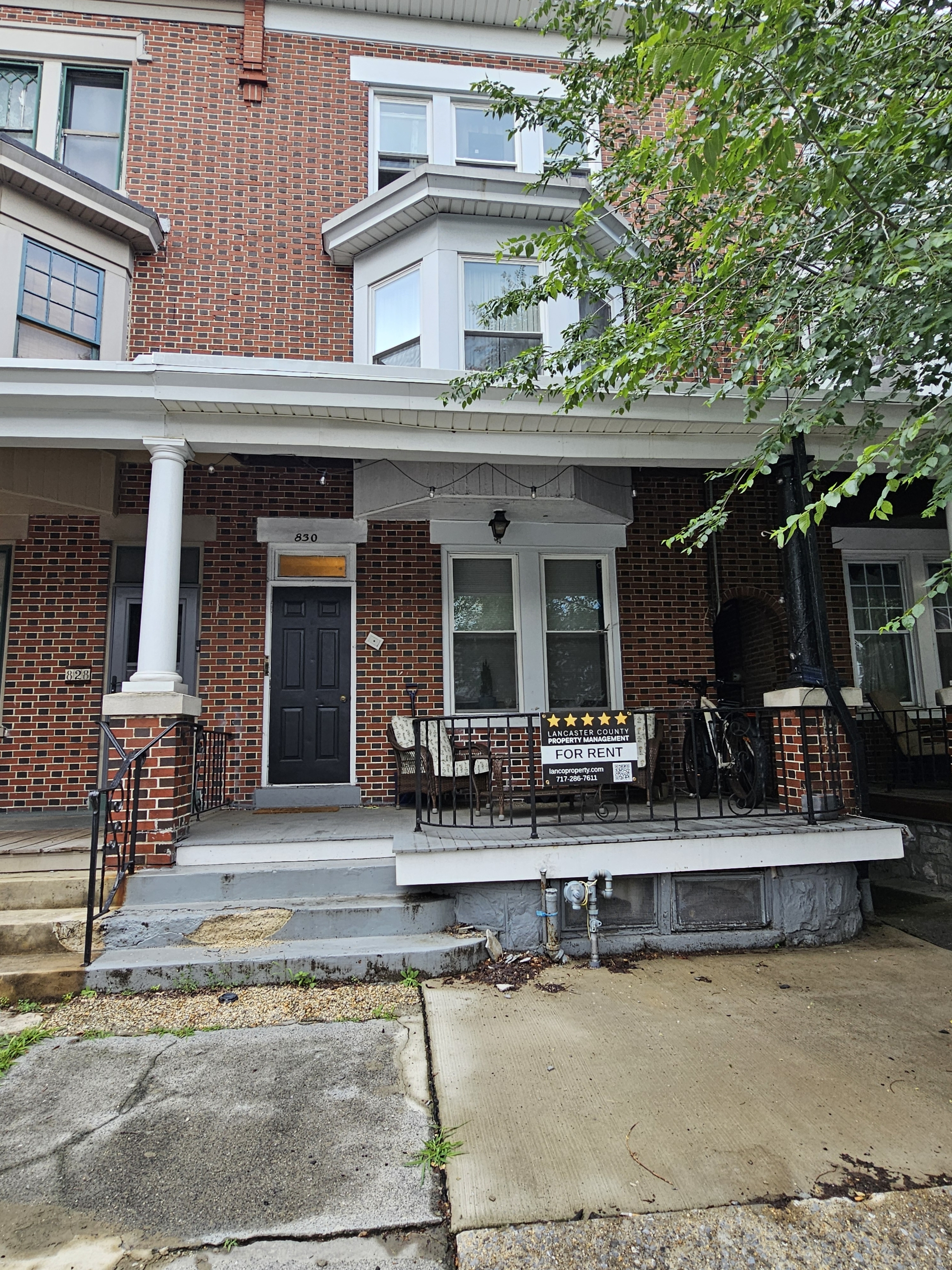 830 N Lime St - 2